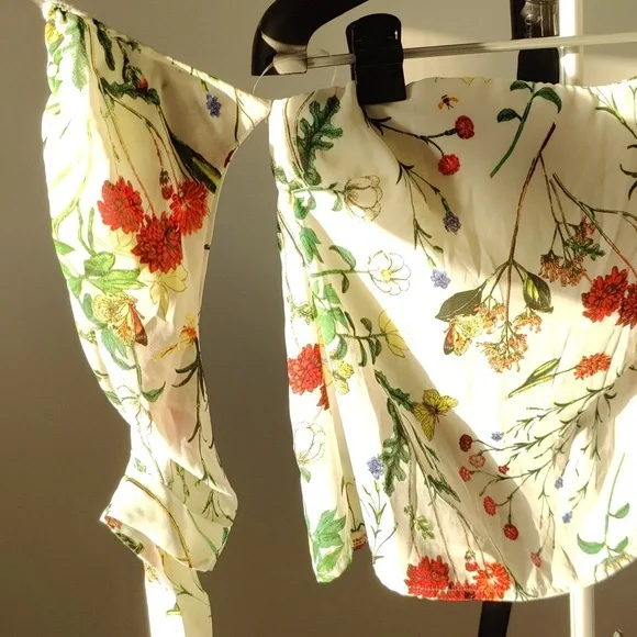 BNWOT TOP - Picture 2 of 6